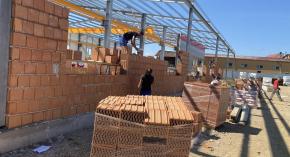 Lakó- És Nem Lakó Épületek 7